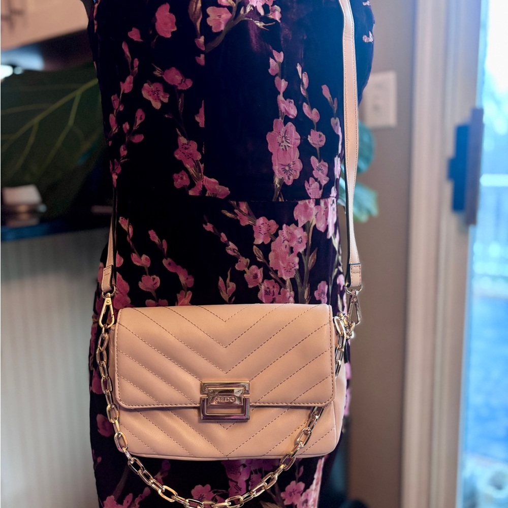 Aldo Beige Quilted Crossbody Bag with Gold Chain